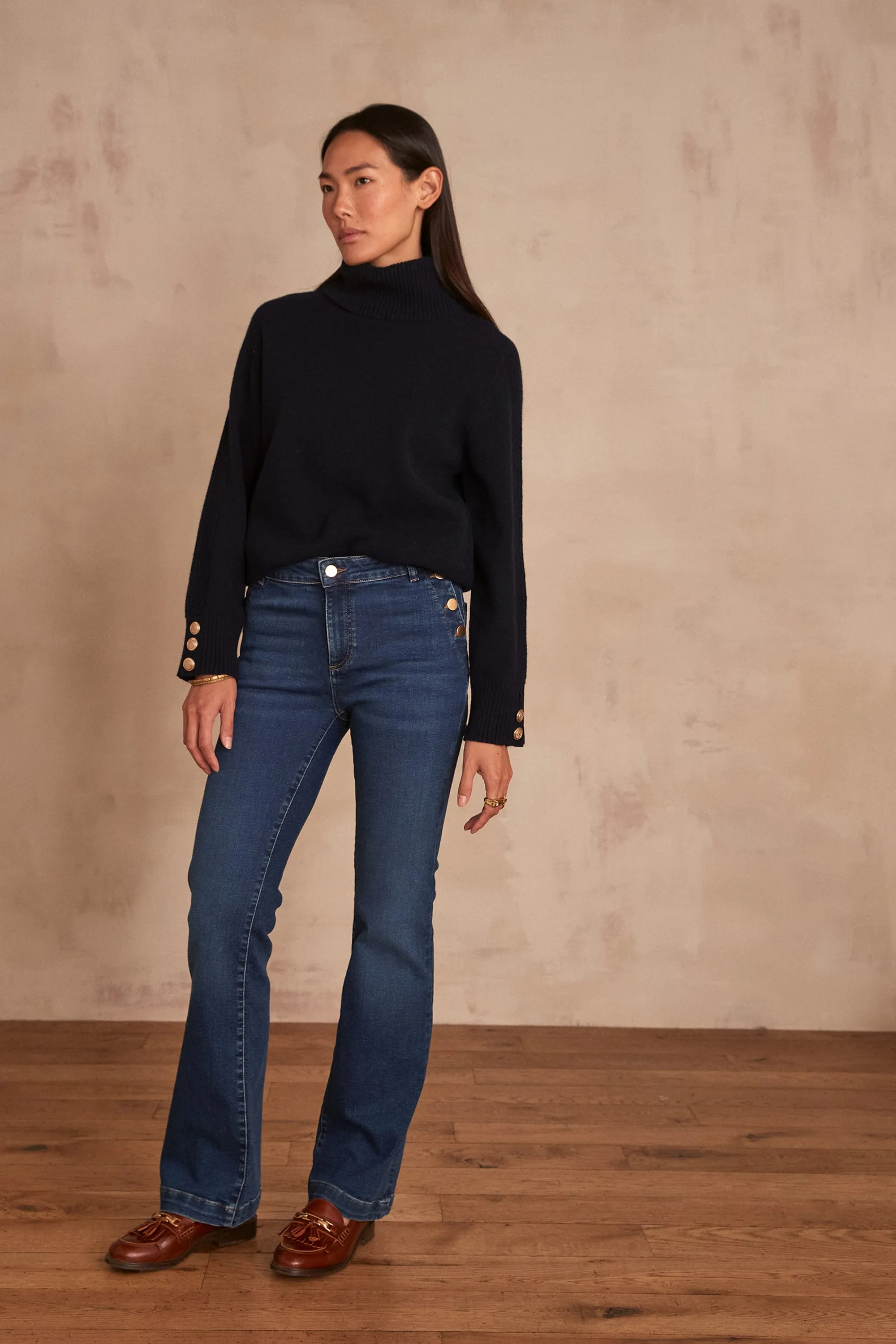 NINON NAVY BLUE FLARED JEANS